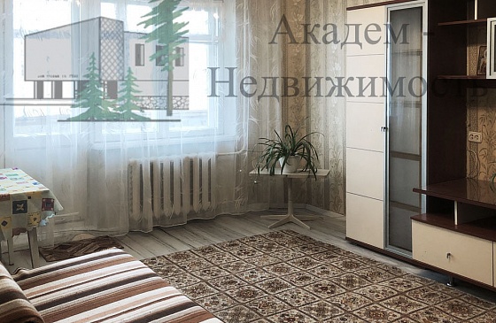 Купить двухкомнатную квартиру в Академгородке Новосибирска на Иванова 32 недорого