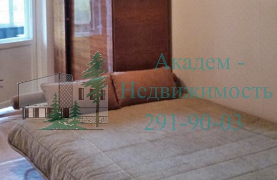 Продажа квартиры в академгородке Новосибирска на Лесосечной