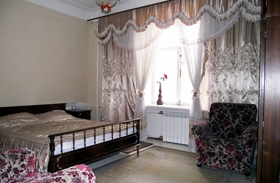 Сдается 3к квартира в Калининском районе, Богдана Хмельницкого 29