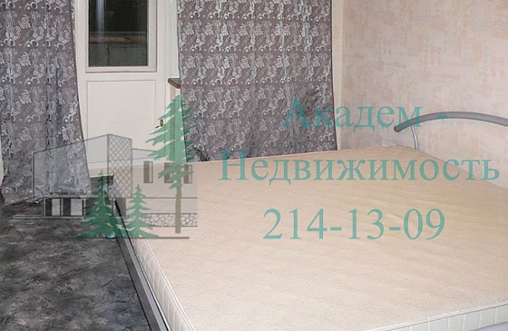 Снять трехкомнатную квартиру на Демакова 16