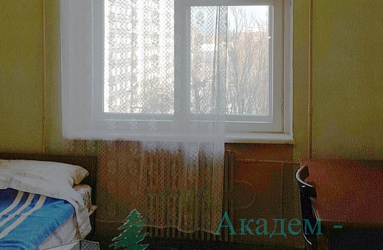 Комната в академгородке в аренду для девушки студентки Демакова 5