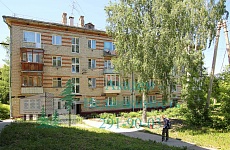 Снять двухкомнатную недорого на Бульваре молодёжи рядом с Бизнесцентром. Снять двухкомнатную недорого на Бульваре молодёжи рядом с Бизнесцентром.