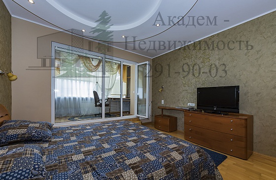 Снять четырёхкомнатную квартиру в элитном доме Академгородка Новосибирска на Зелёной горке