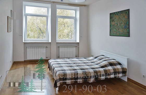 Купить двухкомнатную полногабаритную квартиру с ремонтом в Академгородке