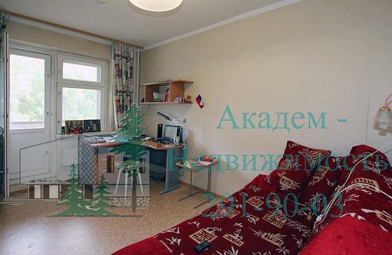 Снять однокомнатную квартиру в Академгородке на Пирогова возле ЦНМТ и НГУ