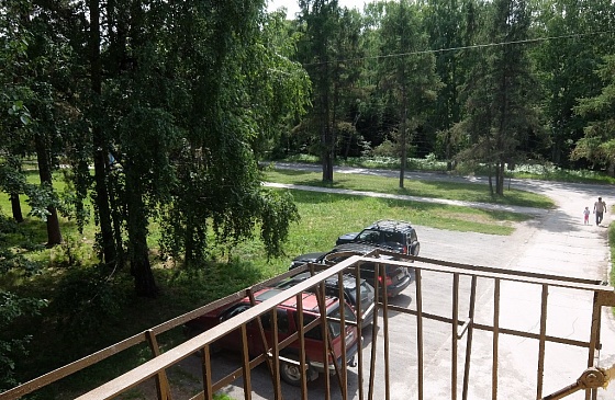 Снять двушку в Академгородке Новосибирска рядом с НГУ на Жемчужной 30