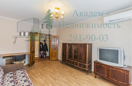 Двухкомнатная квартира в Академгородке в аренду с отличным ремонтом на улице Демакова