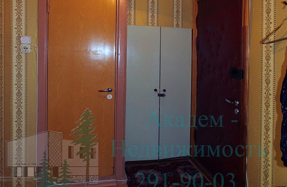 Квартиру посуточно в Академгородке или длительно 1 комнатную возле клиники Мешалкина 