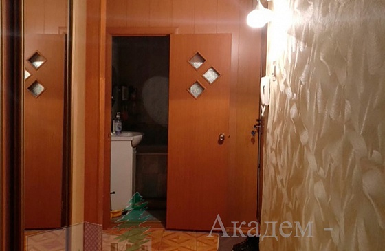 Снять двухкомнатную квартиру в Академгородке на Шлюзе 