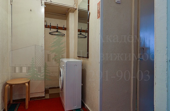 Снять квартиру на сутки Иванова 26