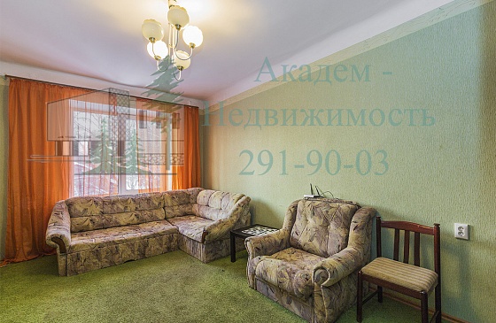 Сдаётся в аренду двухкомнатная  квартира в Академгородке рядом с бизнес центром Петербург