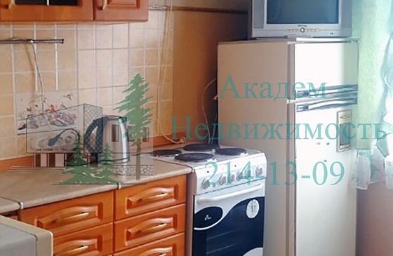Снять двухкомнатную квартиру в районе Шлюза на Тружеников 7