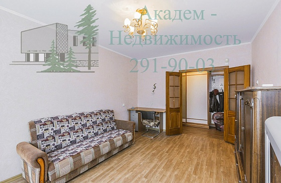 Двухкомнатная квартира в Академгородке в аренду с отличным ремонтом на улице Демакова