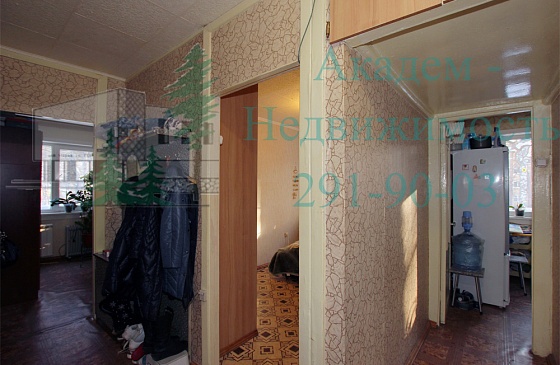 Продажа двухкомнатной квартиры на вторичном рынке недвижимости в Академгородке Новосибирск