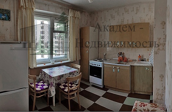 Снять квартиру в Академгородке рядом с Технопарком возле Технопарка на Российской 10.
