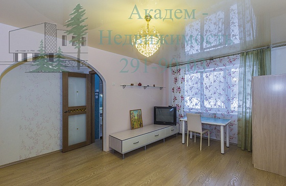 Снять посуточно квартиру в Академгородке на Верхней зоне рядом с НГУ и Домом Ученых