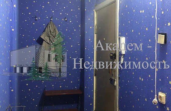 Квартира в аренду возле тогового центра в Академгородке