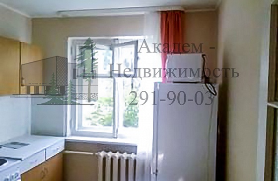 Снять двухкомнатную квартиру в Верхней зоне Академгородка на Золотодолинской 17