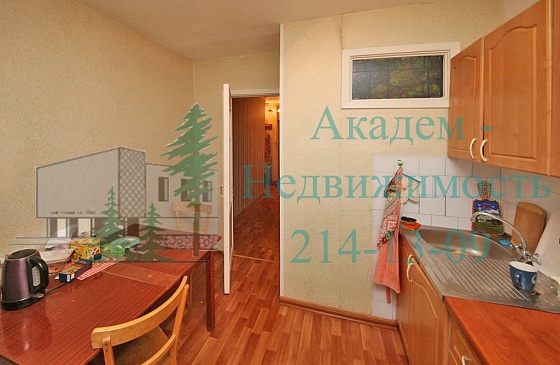 Снять отличную однокомнатную квартиру в центре Академгородка в Верхней зоне