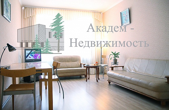 Снять посуточно квартиру в Академгородке в Верхней зоне в полногабаритной двухкомнатной