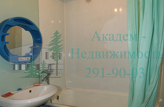 Сдам квартиру посуточно в Академгородке Новосибирска недалеко от Дома Учёных