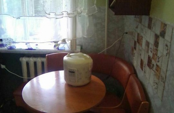 Снять не дорогую 2-х комнатную квартиру в Новосибирске на улице Куприна