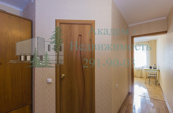 Снять однокомнатную квартиру в новом доме возле Академгородка поселок Новый