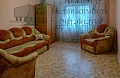 Снять двухкомнатную в Академгородке рядом с гимназией Горностай на Полевой 6