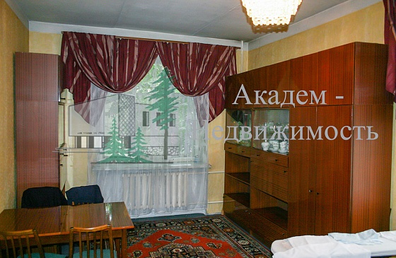 Продам 3 комнатную квартиру в Академгородке Морской 60 