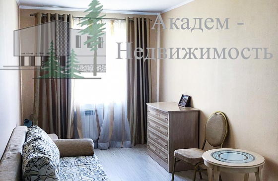 Трёхкомнатная квартира в аренду в Академгородке Новосибирска на Цветном 29