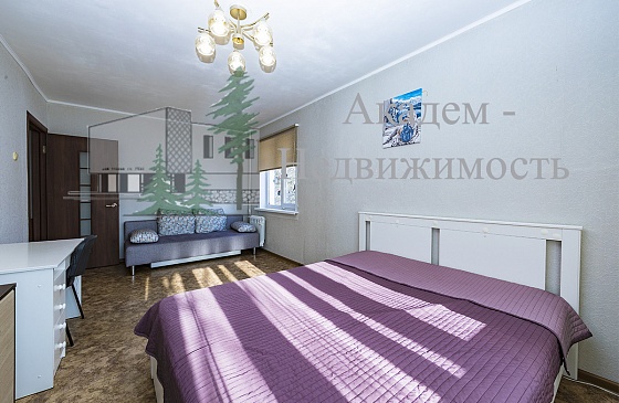Снять двухкомнатную квартиру в Академгородке Новосибирска около НВВКУ